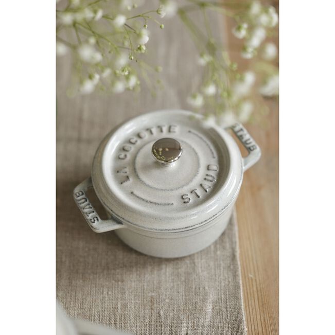 ストウブ 鋳物ホーロー鍋 ピコ・ココット 10 cm, ラウンド