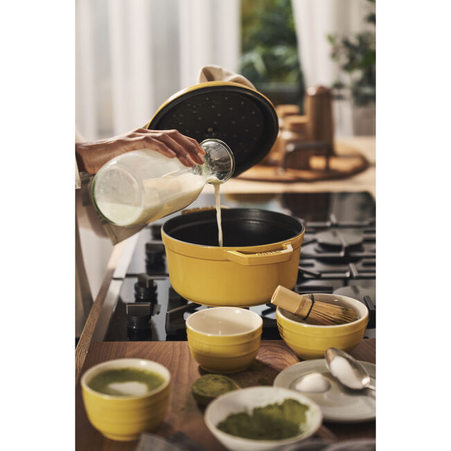 ストウブ 鋳物ホーロー鍋 ピコ・ココット 22 cm, ラウンド, シトロン